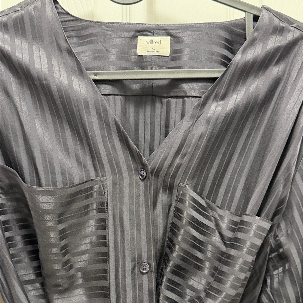 Wilfred Charcoal Satin-Stripe V-Neck Button-Up Blouse